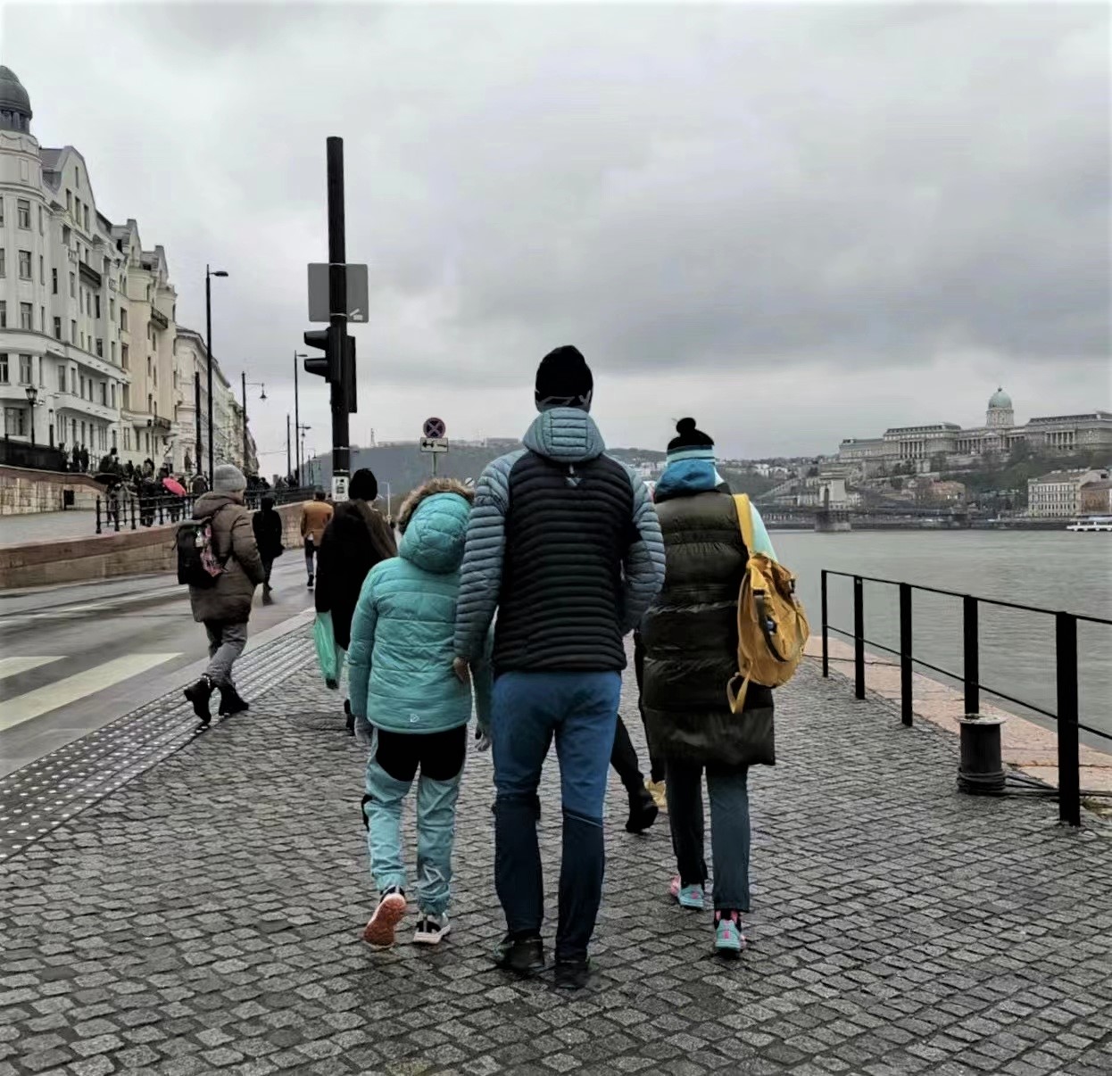 1682476313578822.jpg 1682476313578822.jpg